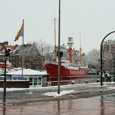 Ferienwohnung Helena * Emden